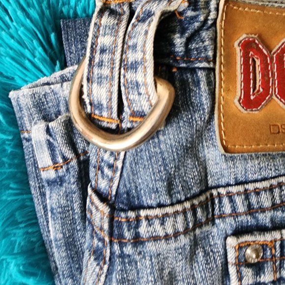 DSQUARED2 - AUTHENTIC D2 DISTRESSED BUTTON-FLY JEANS - Picture 6 of 10